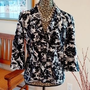 Coldwater Creek Ladies 100%Cotton 3/4 Sleeve Blazer Size:4 Color:Black and White